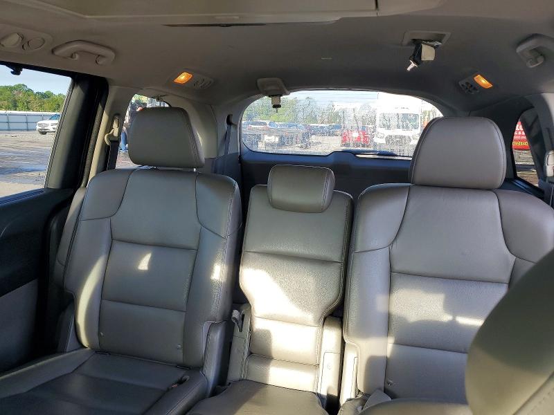 69039616 :رقم المزاد ، 5FNRL5H90EB078155 vin ، 2014 Honda Odyssey مزاد بيع