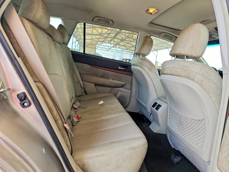 Продаж на аукціоні авто 2014 Subaru Outback, vin: 4S4BRCLCXE3303987, номер лоту: 67368526