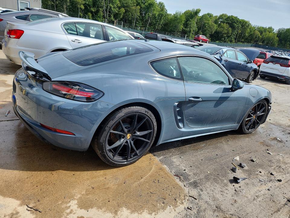 Auction sale of the 2017 Porsche Cayman, vin: WP0AA2A86HS270870        , lot number: 67722606
