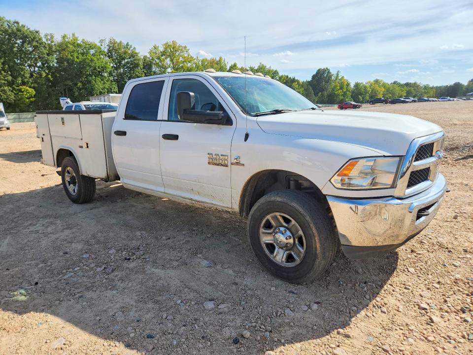 68152806 :رقم المزاد ، 3C63R3GL0JG267437 vin ، 2018 Ram 3500 مزاد بيع