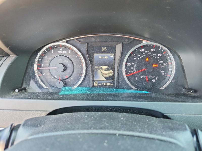 68647236 :رقم المزاد ، 4T1BF1FK5FU896962 vin ، 2015 Toyota Camry مزاد بيع