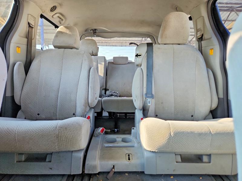 2013 Toyota Sienna მანქანა იყიდება აუქციონზე, vin: 5TDKK3DCXDS384901, აუქციონის ნომერი: 68297826