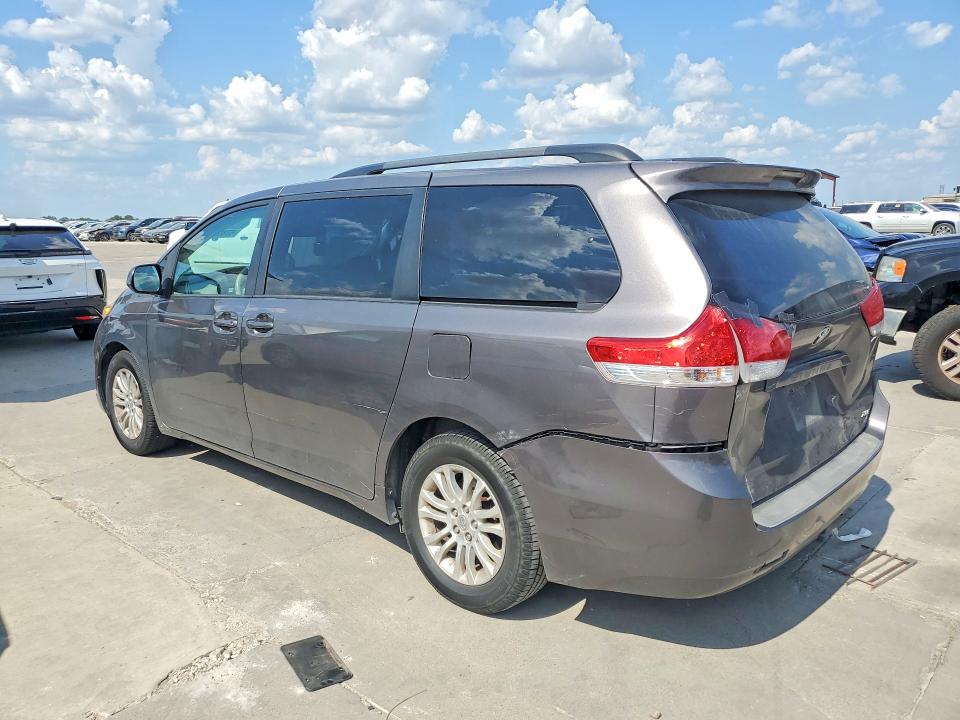 Продаж на аукціоні авто 2012 Toyota Sienna, vin: 5TDYK3DC2CS202844, номер лоту: 67807776