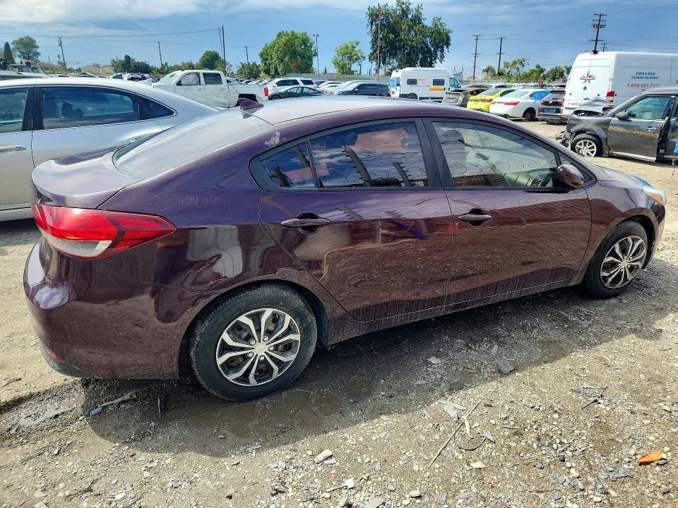 67895706 :رقم المزاد ، 3KPFK4A70HE006441 vin ، 2017 Kia Forte مزاد بيع