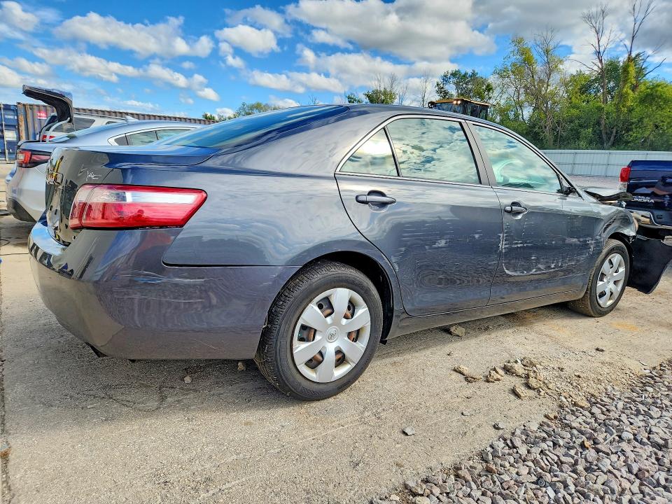 69854706 :رقم المزاد ، 4T1BE46K97U079323 vin ، 2007 Toyota Camry مزاد بيع