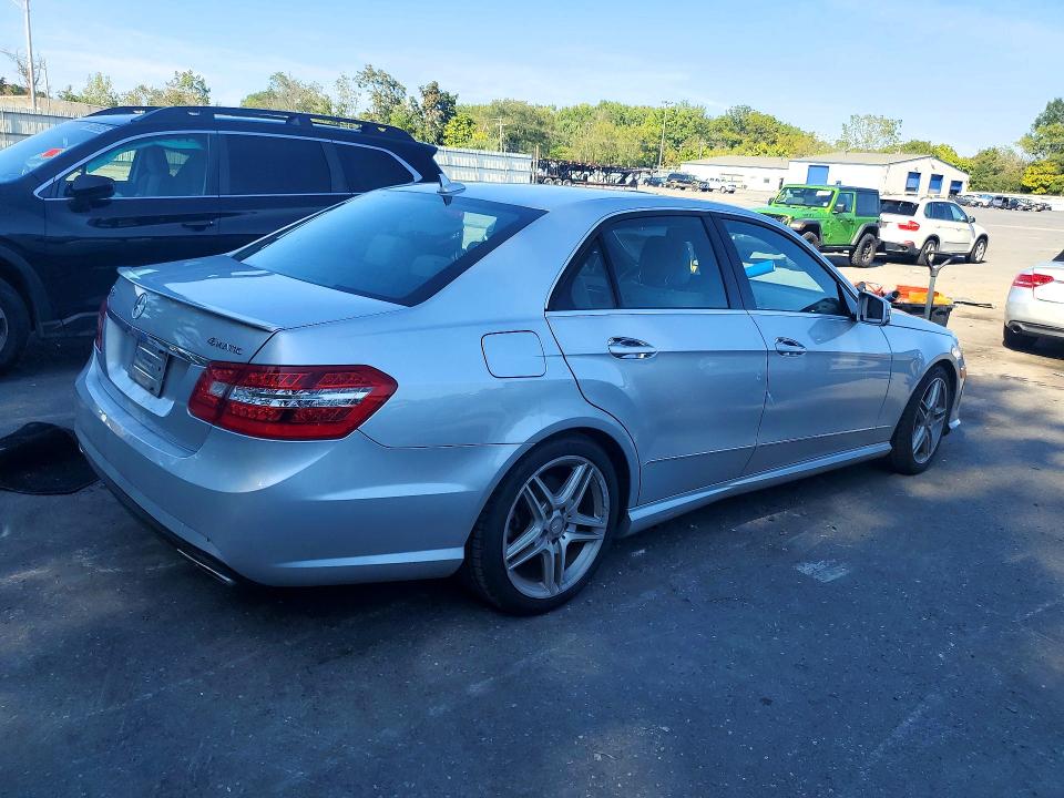 Продажа на аукционе авто 2013 Mercedes-benz E, vin: WDDHF8JB2DA734516, номер лота: 69486276