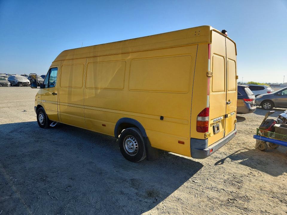 Продаж на аукціоні авто 2003 Sprinter 2500 Sprinter, vin: WD2YD742X35560884        , номер лоту: 68883596