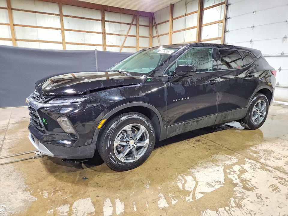 2026 Chevrolet Blazer მანქანა იყიდება აუქციონზე, vin: 3GNKBHR41TS168886, აუქციონის ნომერი: 69754716