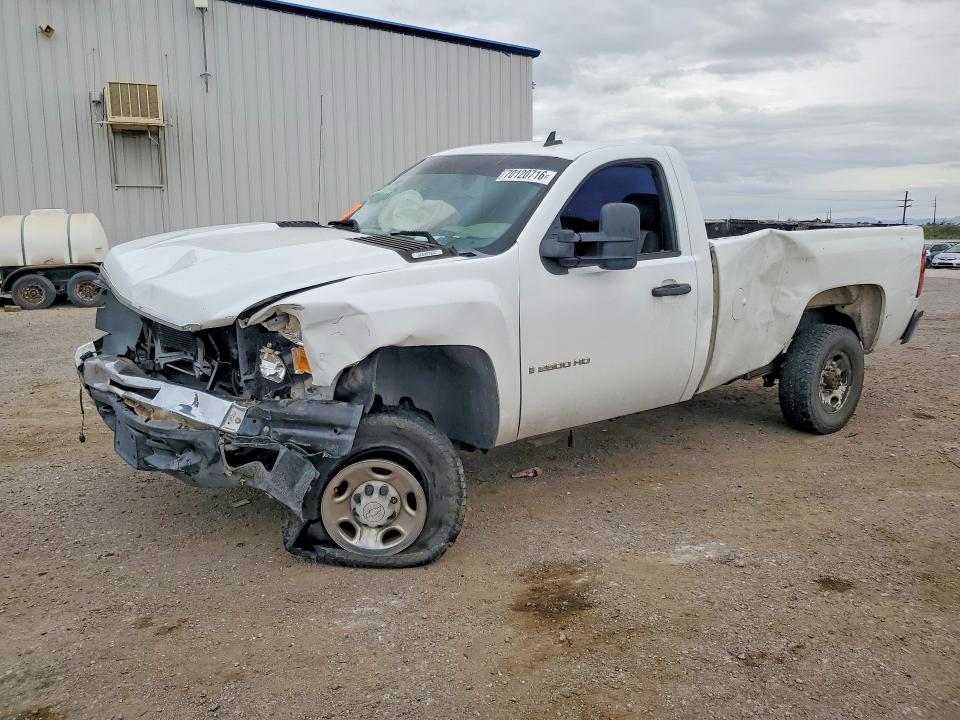 70120716 :رقم المزاد ، 1GBHC24K58E190978 vin ، 2008 Chevrolet Silverado مزاد بيع
