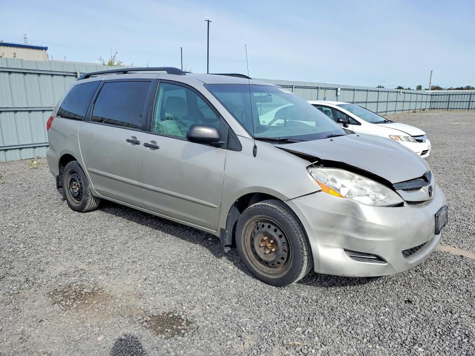 69802896 :رقم المزاد ، 5TDZK4CC4AS305580 vin ، 2010 Toyota Sienna مزاد بيع