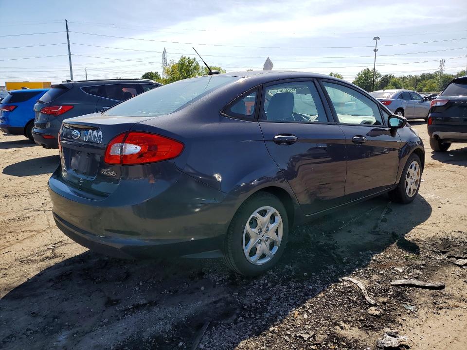 68930956 :رقم المزاد ، 3FADP4BJ3CM118139 vin ، 2012 Ford Fiesta مزاد بيع