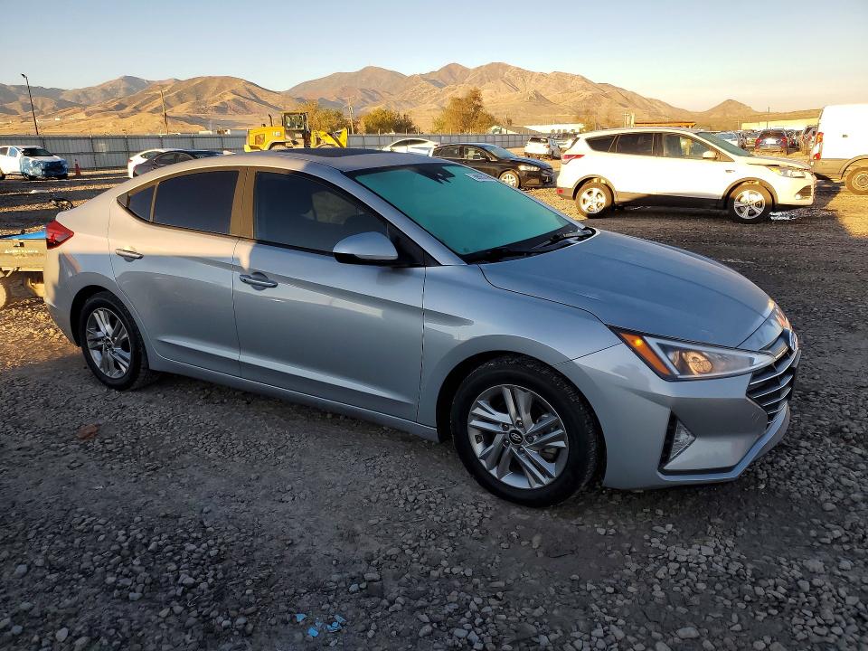 69990296 :رقم المزاد ، KMHD84LF1LU929365 vin ، 2020 Hyundai Elantra مزاد بيع