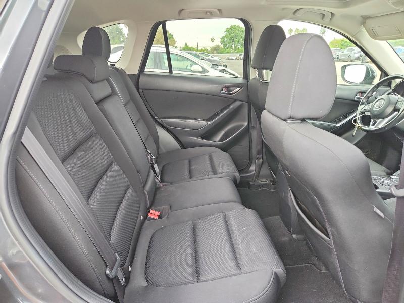 68046596 :رقم المزاد ، JM3KE2CY0G0898124 vin ، 2016 Mazda Cx-5 مزاد بيع