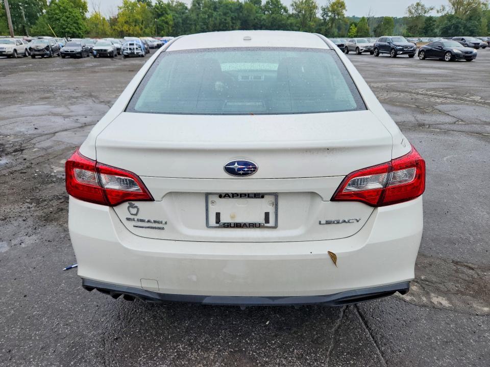69670986 :رقم المزاد ، 4S3BNAB6XK3038368 vin ، 2019 Subaru Legacy مزاد بيع