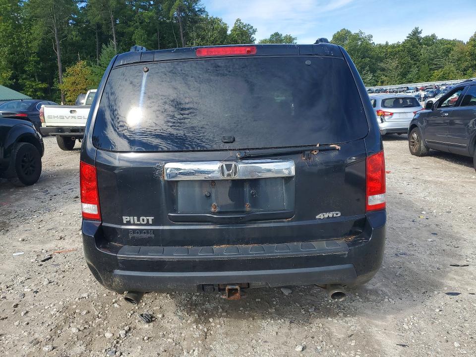 69723426 :رقم المزاد ، 5FNYF4H5XBB072885 vin ، 2011 Honda Pilot مزاد بيع
