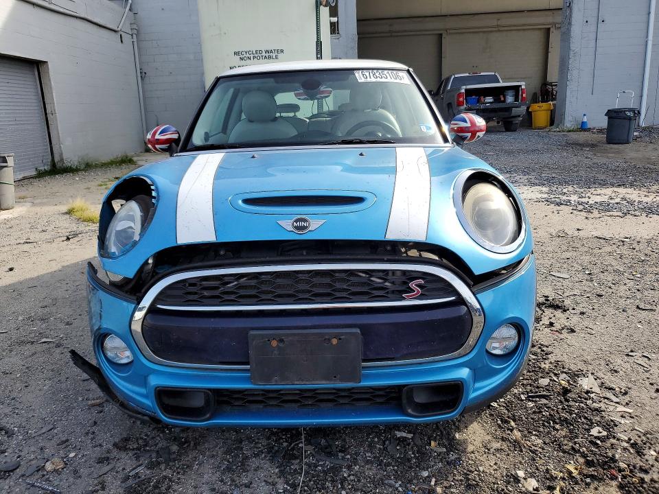 Продаж на аукціоні авто 2015 Mini Cooper, vin: WMWXP7C54F2A38631, номер лоту: 67835106