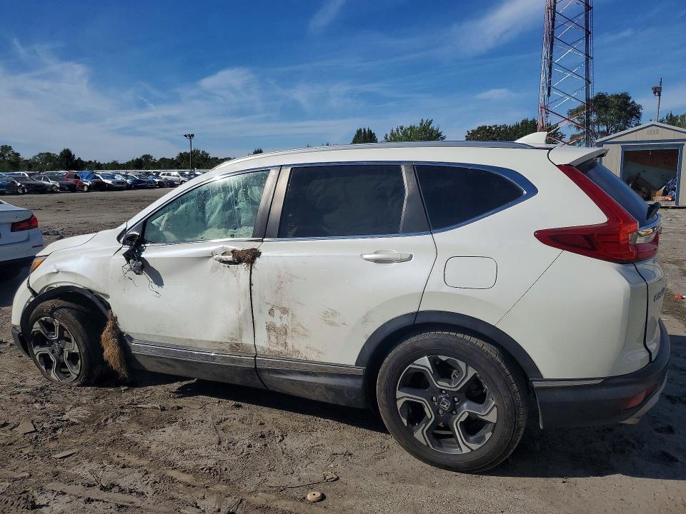 70939196 :رقم المزاد ، 5J6RW2H97HL018326 vin ، 2017 Honda Cr-v مزاد بيع