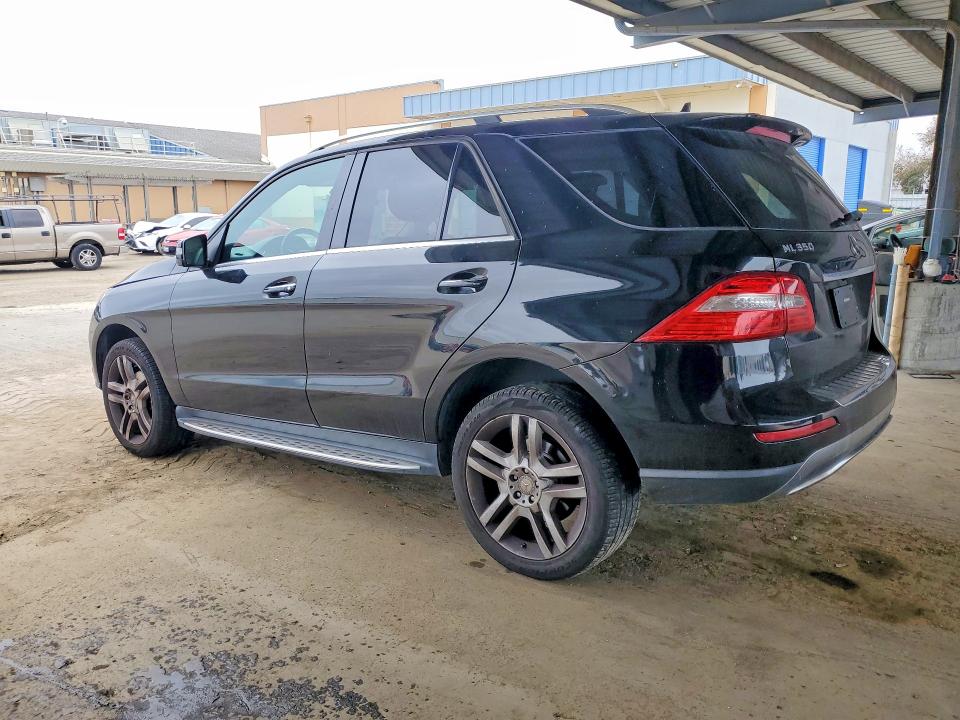 67183006 :رقم المزاد ، 4JGDA5JB4FA607481 vin ، 2015 Mercedes-benz Ml مزاد بيع