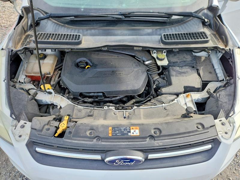 2015 Ford Escape მანქანა იყიდება აუქციონზე, vin: 1FMCU0GX9FUA39557, აუქციონის ნომერი: 70306196