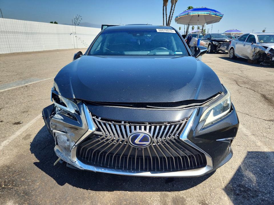 2019 Lexus Es მანქანა იყიდება აუქციონზე, vin: 58AB21B12KU001648, აუქციონის ნომერი: 68678076