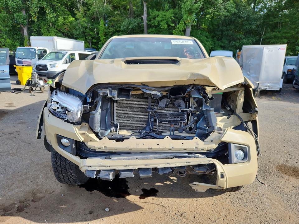 2017 Toyota Tacoma მანქანა იყიდება აუქციონზე, vin: 3TMCZ5AN3HM120264, აუქციონის ნომერი: 68654606