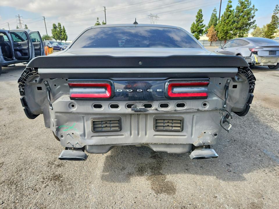 69183566 :رقم المزاد ، 2C3CDZBT2KH708850 vin ، 2019 Dodge Challenger مزاد بيع