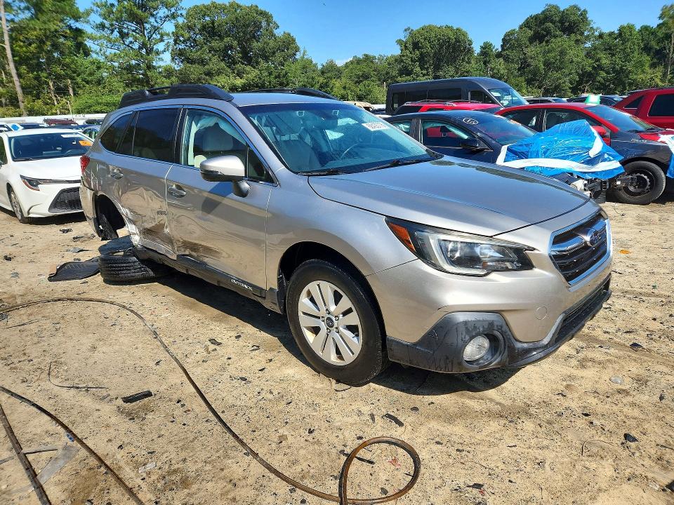 68435776 :رقم المزاد ، 4S4BSAFC7J3297046 vin ، 2018 Subaru Outback مزاد بيع
