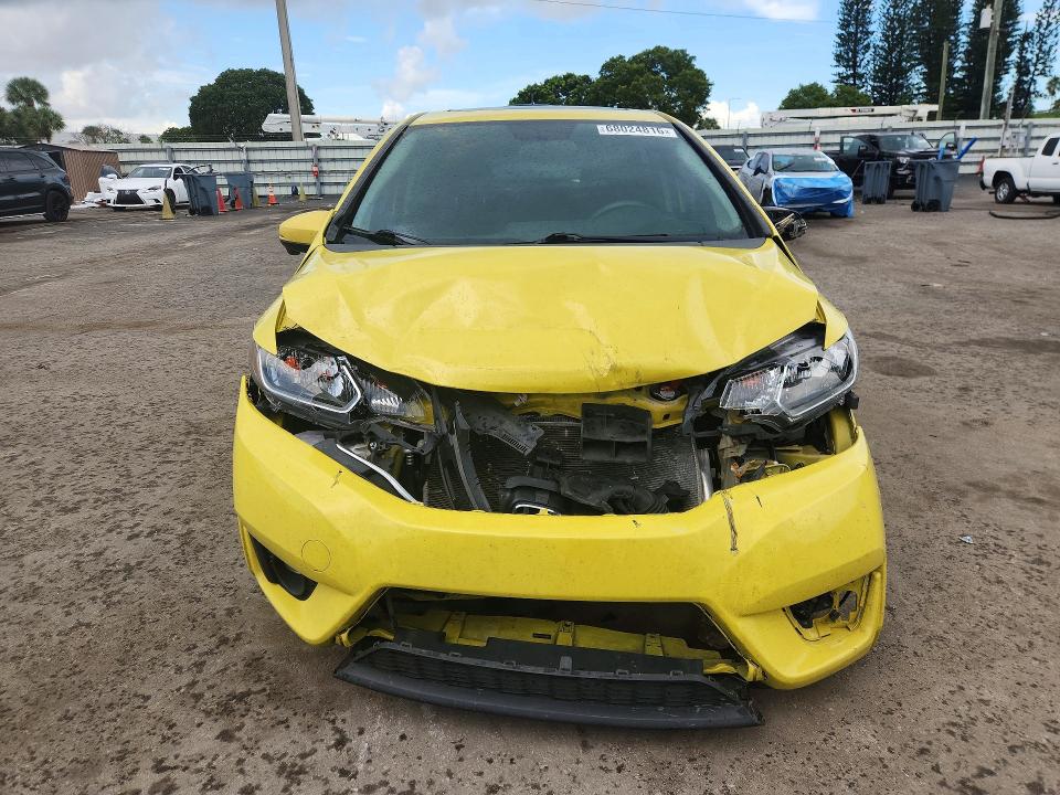 Продажа на аукционе авто 2015 Honda Fit, vin: 3HGGK5H85FM725200, номер лота: 68024816