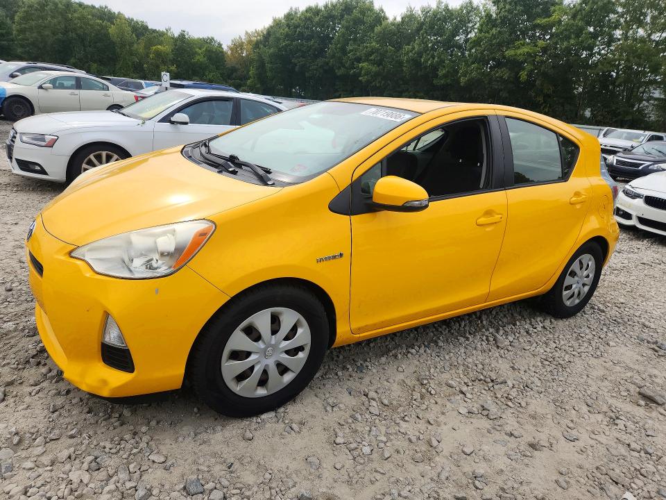 2014 Toyota Prius C მანქანა იყიდება აუქციონზე, vin: JTDKDTB3XE1060326, აუქციონის ნომერი: 70719886