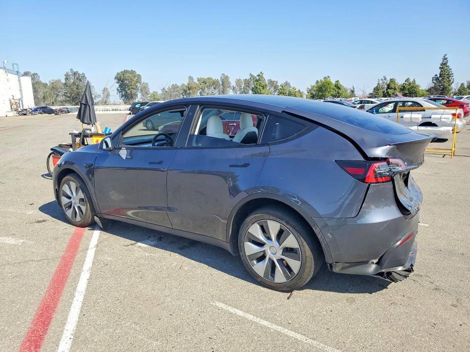 Продаж на аукціоні авто 2023 Tesla Model Y, vin: 7SAYGDEE0PF637835, номер лоту: 69331796