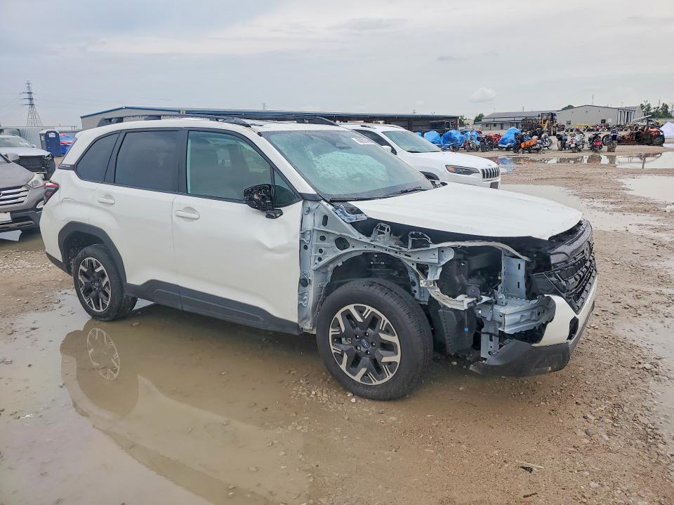 68200746 :رقم المزاد ، 4S4SLDD6XT3052210 vin ، 2026 Subaru Forester مزاد بيع