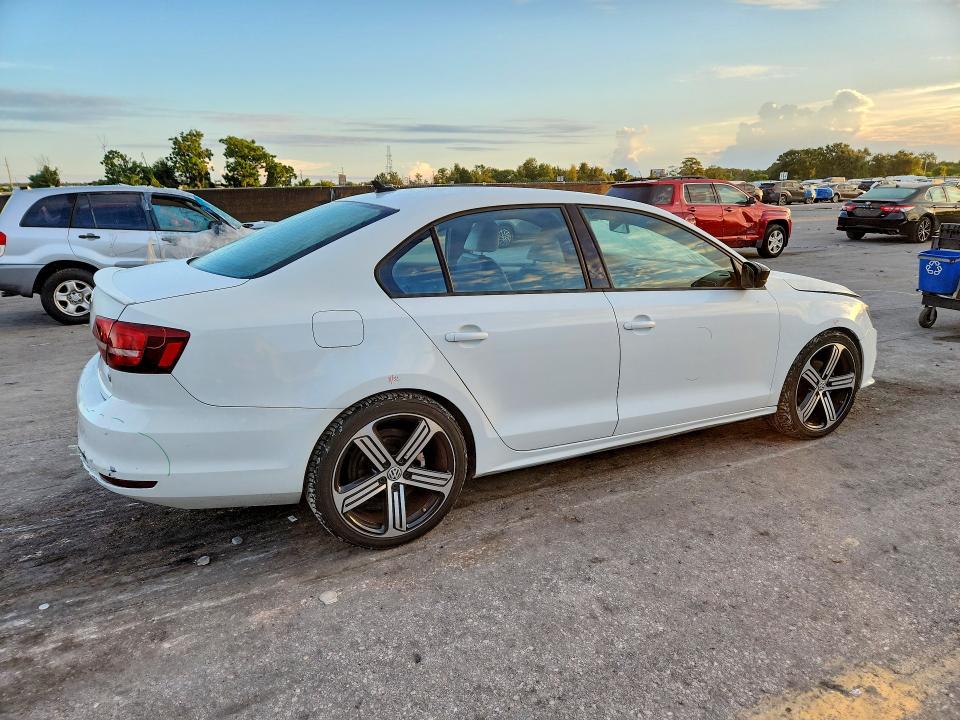 69899206 :رقم المزاد ، 3VWD17AJ9HM409683 vin ، 2017 Volkswagen Jetta مزاد بيع