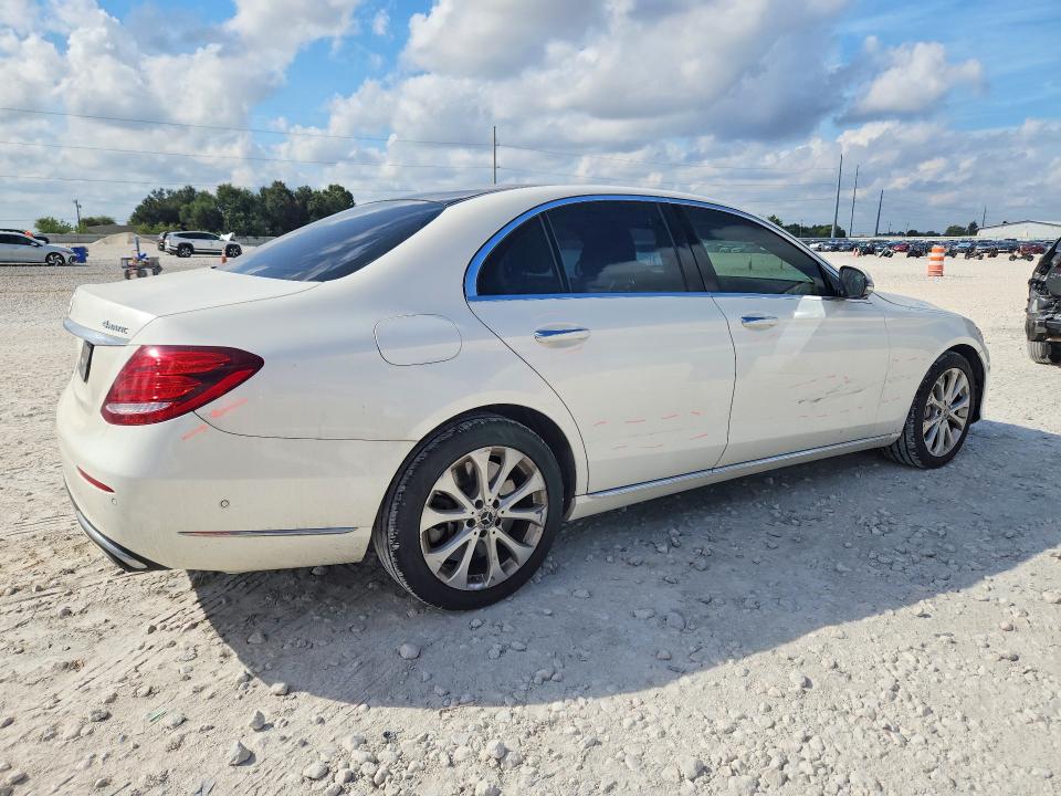 Продажа на аукционе авто 2019 Mercedes-benz E, vin: WDDZF6JB0KA565537, номер лота: 68236736
