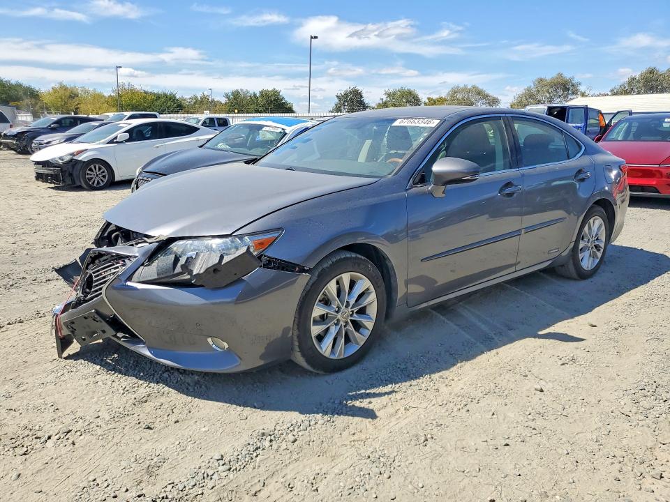 67663346 :رقم المزاد ، JTHBW1GG1D2035154 vin ، 2013 Lexus Es مزاد بيع