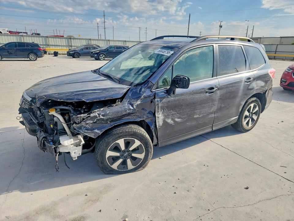 68446796 :رقم المزاد ، JF2SJARC2HH803318 vin ، 2017 Subaru Forester مزاد بيع