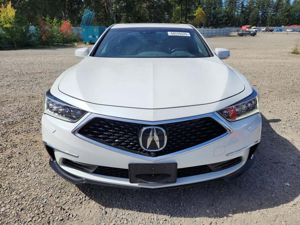 68246626 :رقم المزاد ، JH4KC2F98JC800013 vin ، 2018 Acura Rlx مزاد بيع