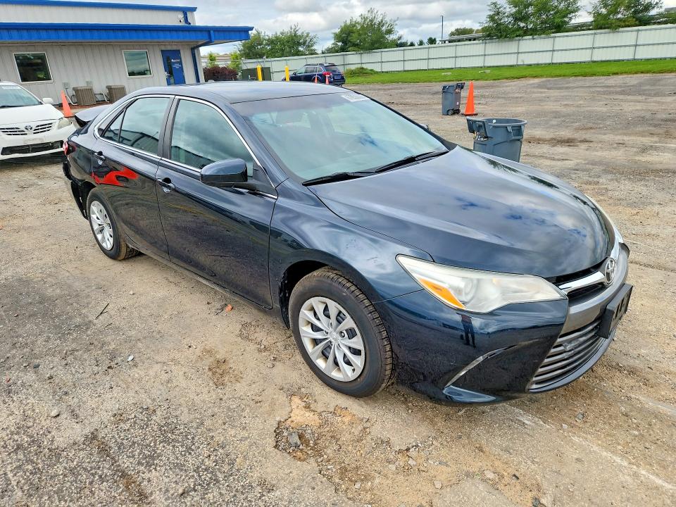 67850836 :رقم المزاد ، 4T4BF1FK4GR540509 vin ، 2016 Toyota Camry مزاد بيع