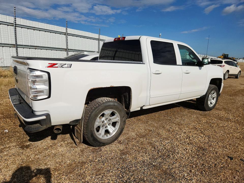 Aukcja sprzedaży 2018 Chevrolet Silverado, vin: 3GCUKREC3JG194104, numer aukcji: 68098086