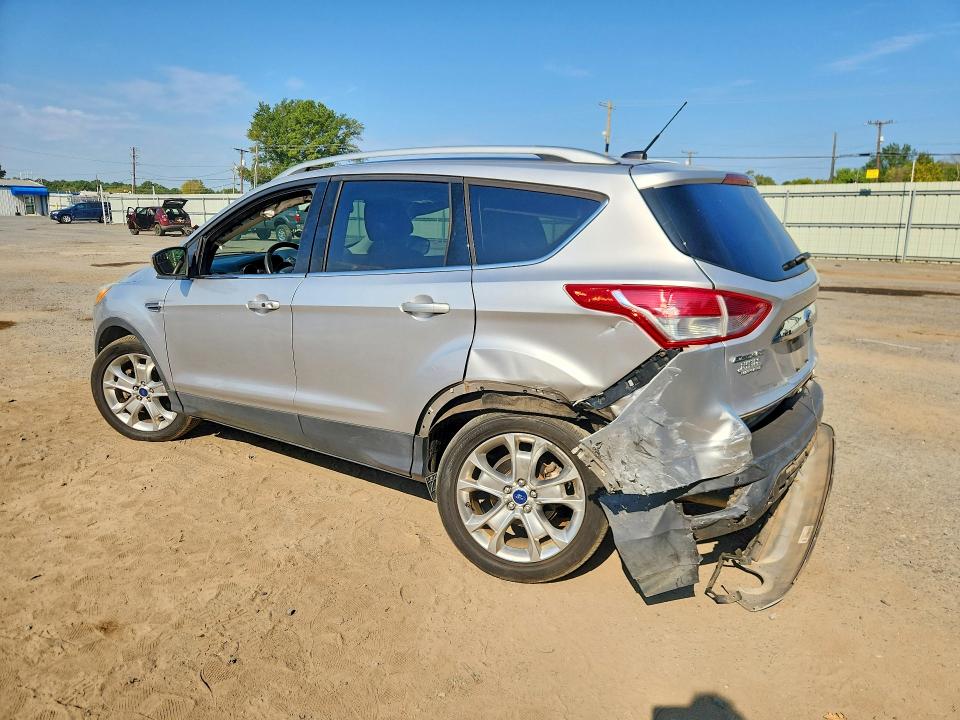 2016 Ford Escape მანქანა იყიდება აუქციონზე, vin: 1FMCU9J99GUC21839, აუქციონის ნომერი: 70620196