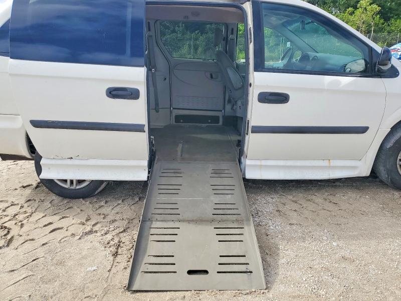 70334346 :رقم المزاد ، 1D4GP24R25B423398 vin ، 2005 Dodge Grand Caravan مزاد بيع
