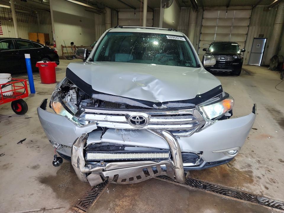 Aukcja sprzedaży 2011 Toyota Highlander, vin: 5TDBK3EH5BS069088, numer aukcji: 69964216