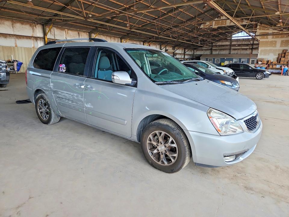 70079696 :رقم المزاد ، KNDMG4C7XE6554616 vin ، 2014 Kia Sedona مزاد بيع