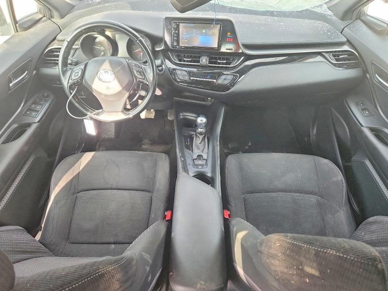 68040736 :رقم المزاد ، NMTKHMBX5JR058024 vin ، 2018 Toyota C-hr مزاد بيع