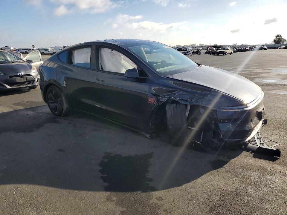 Продажа на аукционе авто 2026 Tesla Model Y, vin: 7SAYGDED9TF399615, номер лота: 67661756