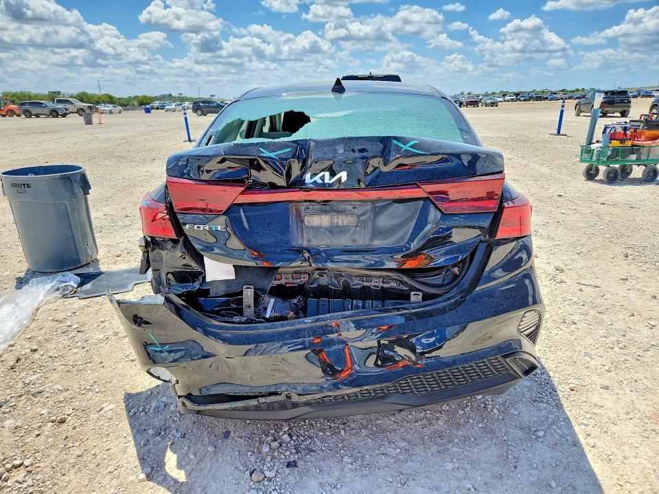 68142226 :رقم المزاد ، 3KPF24AD7RE783206 vin ، 2024 Kia Forte مزاد بيع