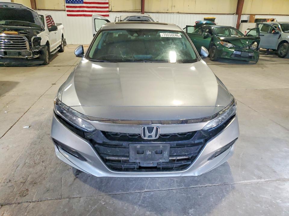 Продажа на аукционе авто 2020 Honda Accord, vin: 1HGCV1F44LA115859, номер лота: 70050246