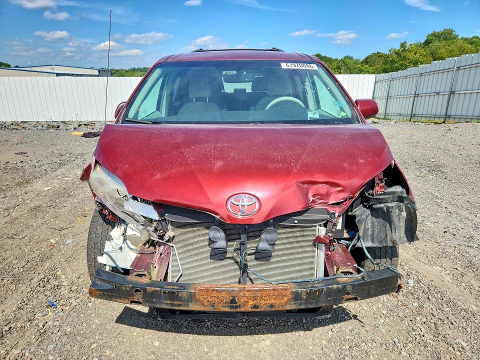 Aukcja sprzedaży 2013 Toyota Sienna, vin: 5TDJK3DC0DS067589, numer aukcji: 67970086