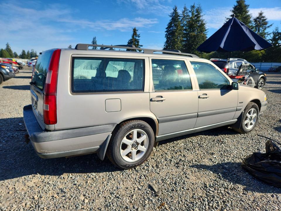 Aukcja sprzedaży 1998 Volvo V70, vin: YV1LZ5648W2527656, numer aukcji: 70539346