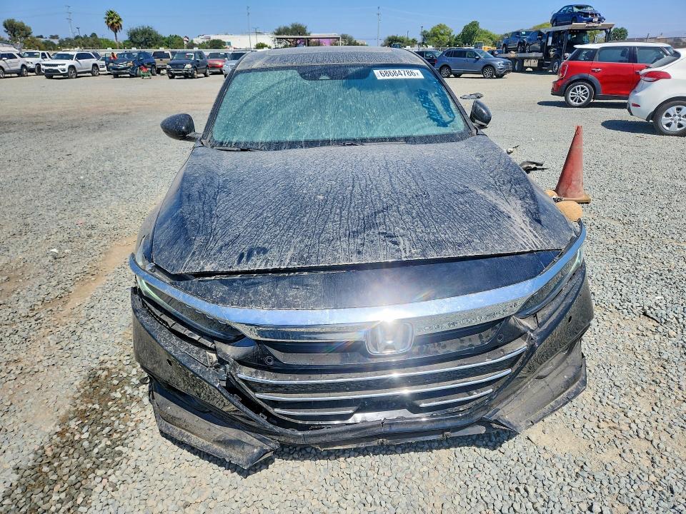 68684786 :رقم المزاد ، 1HGCV2F91MA010733 vin ، 2021 Honda Accord مزاد بيع