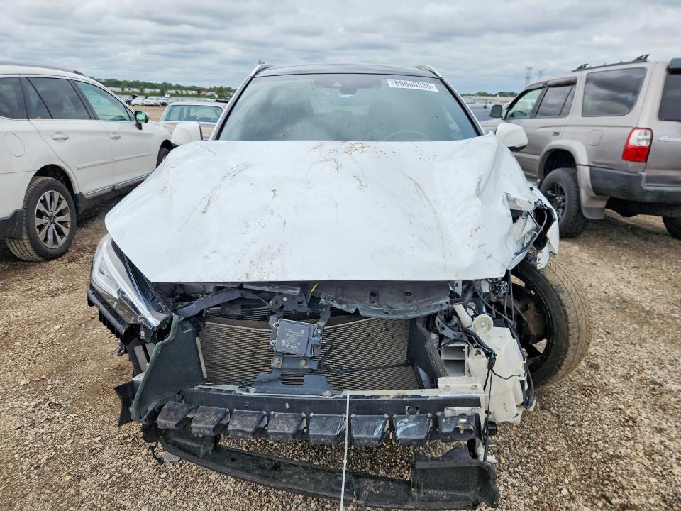 69860836 :رقم المزاد ، 3PCAJ5M31KF104889 vin ، 2019 Infiniti Qx50 مزاد بيع